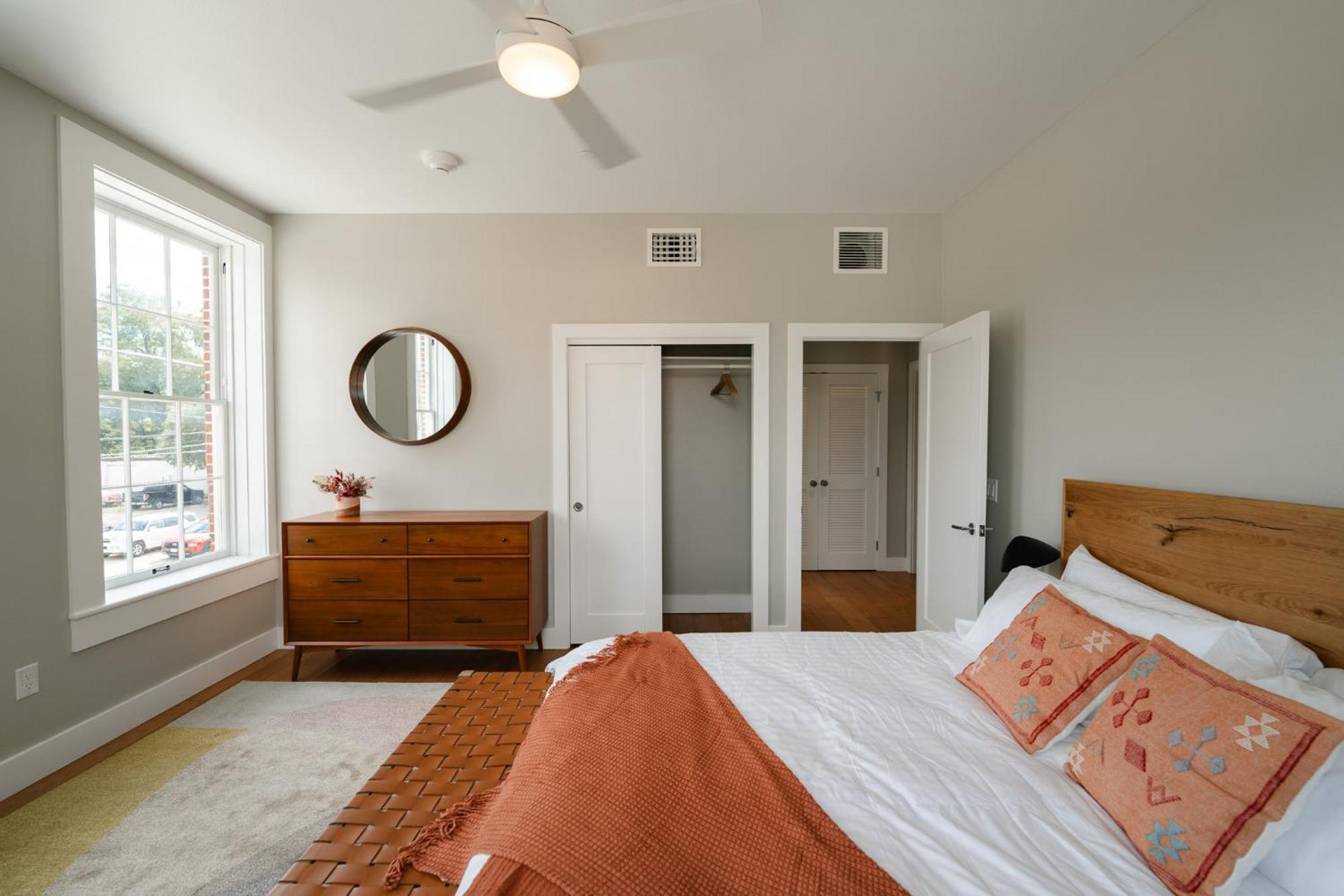 Martindale Western 1924 Luxury Lofts מראה חיצוני תמונה