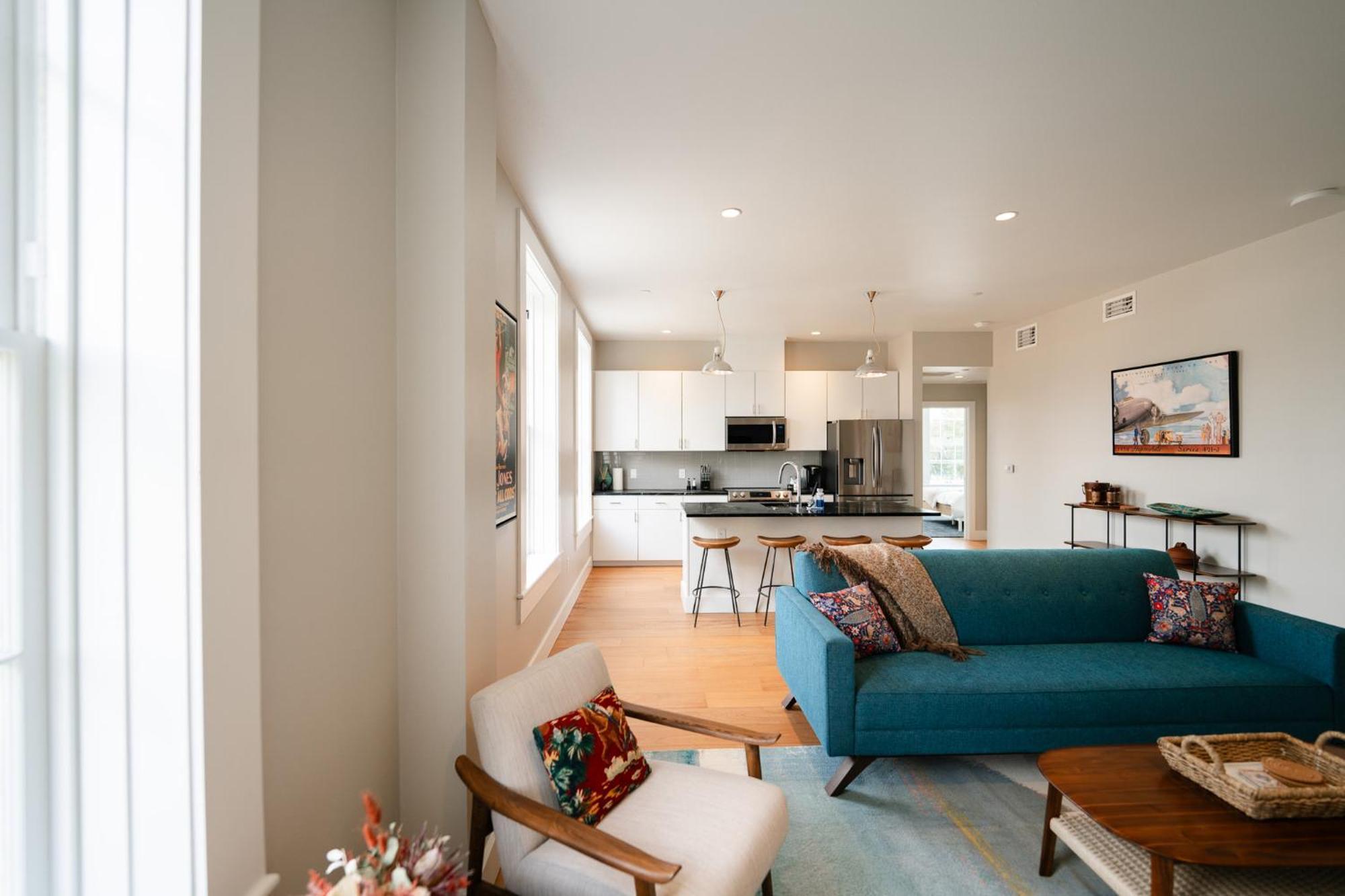 Martindale Western 1924 Luxury Lofts מראה חיצוני תמונה