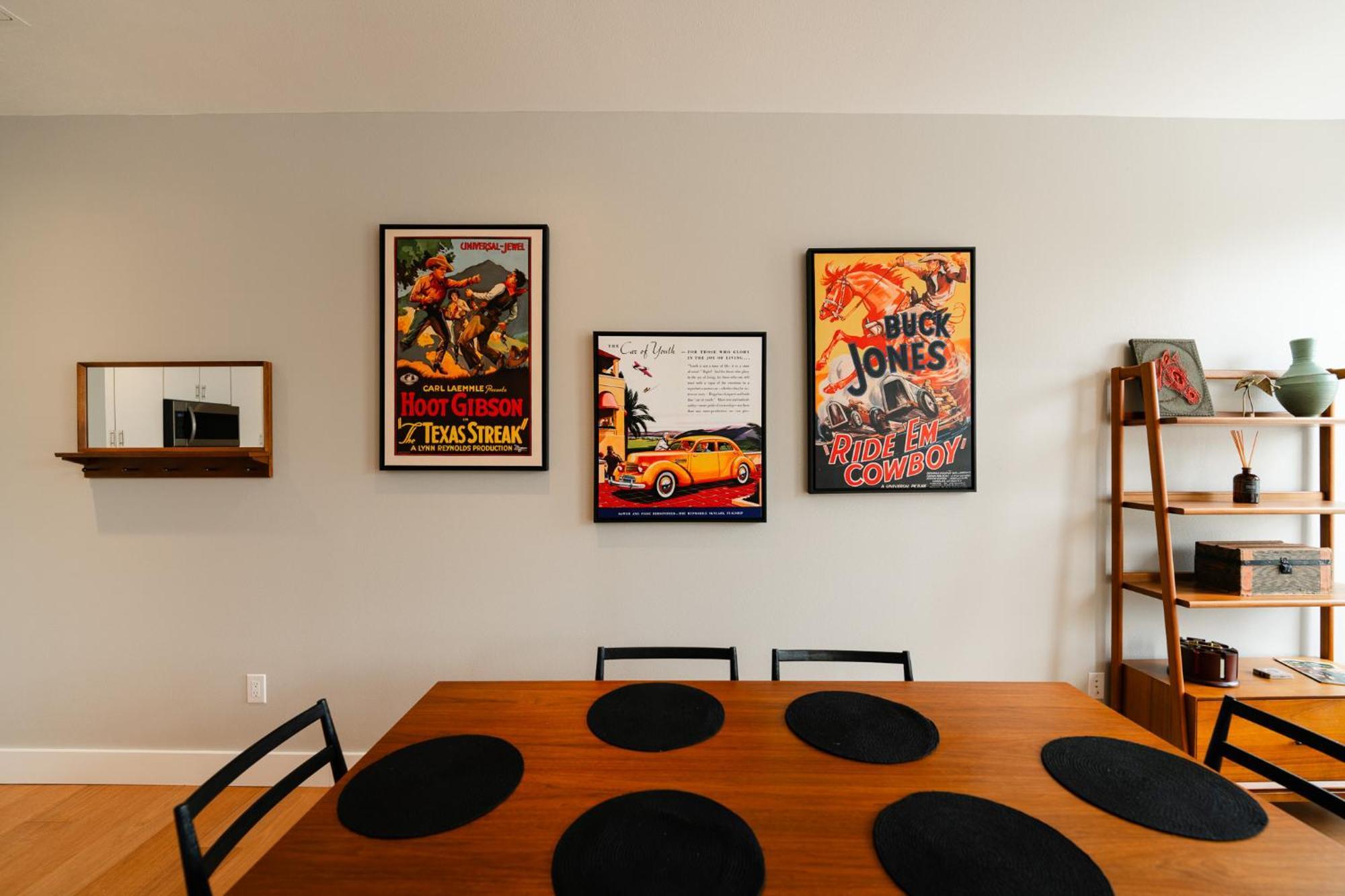 Martindale Western 1924 Luxury Lofts מראה חיצוני תמונה