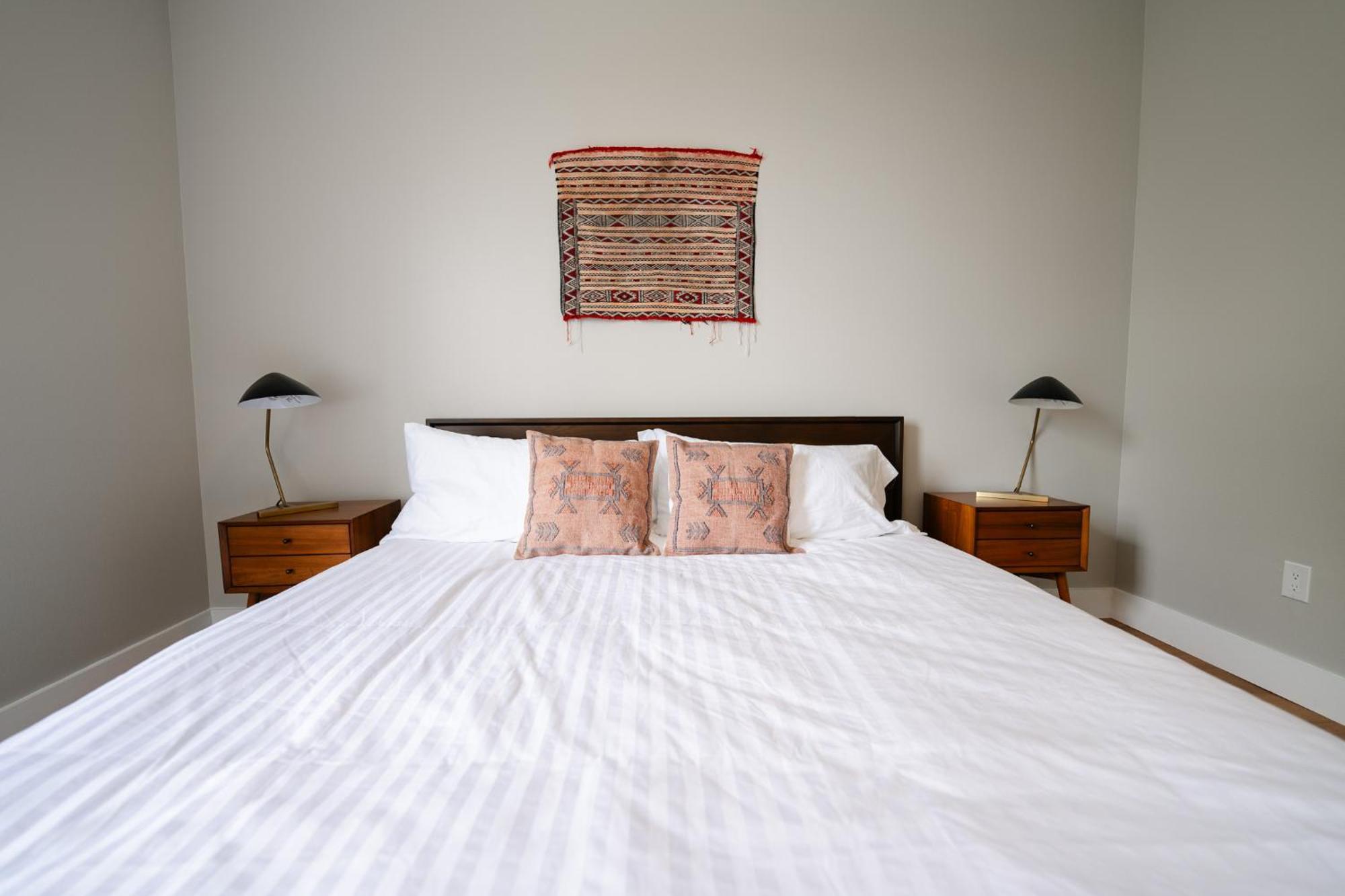 Martindale Western 1924 Luxury Lofts מראה חיצוני תמונה
