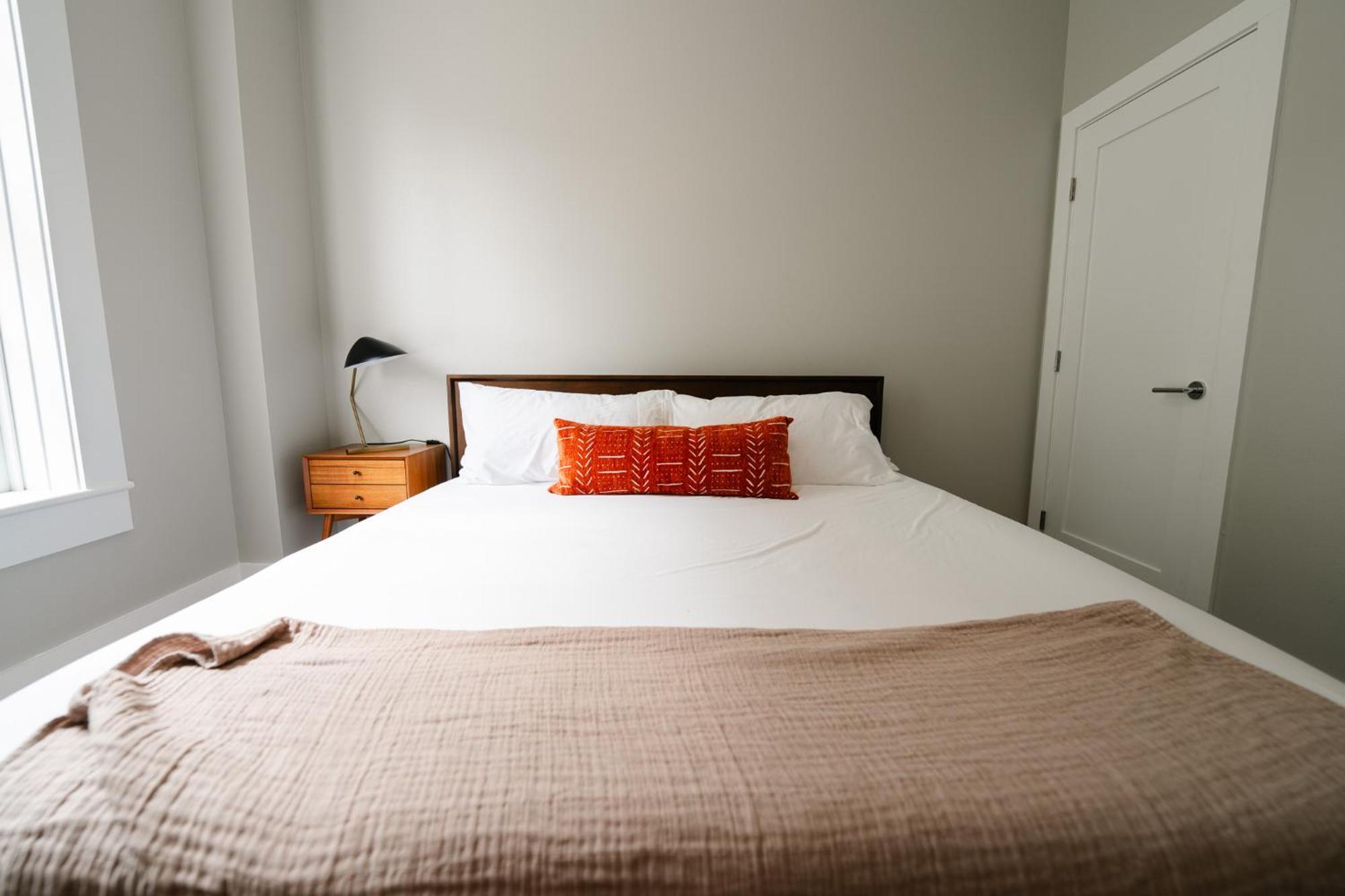 Martindale Western 1924 Luxury Lofts מראה חיצוני תמונה