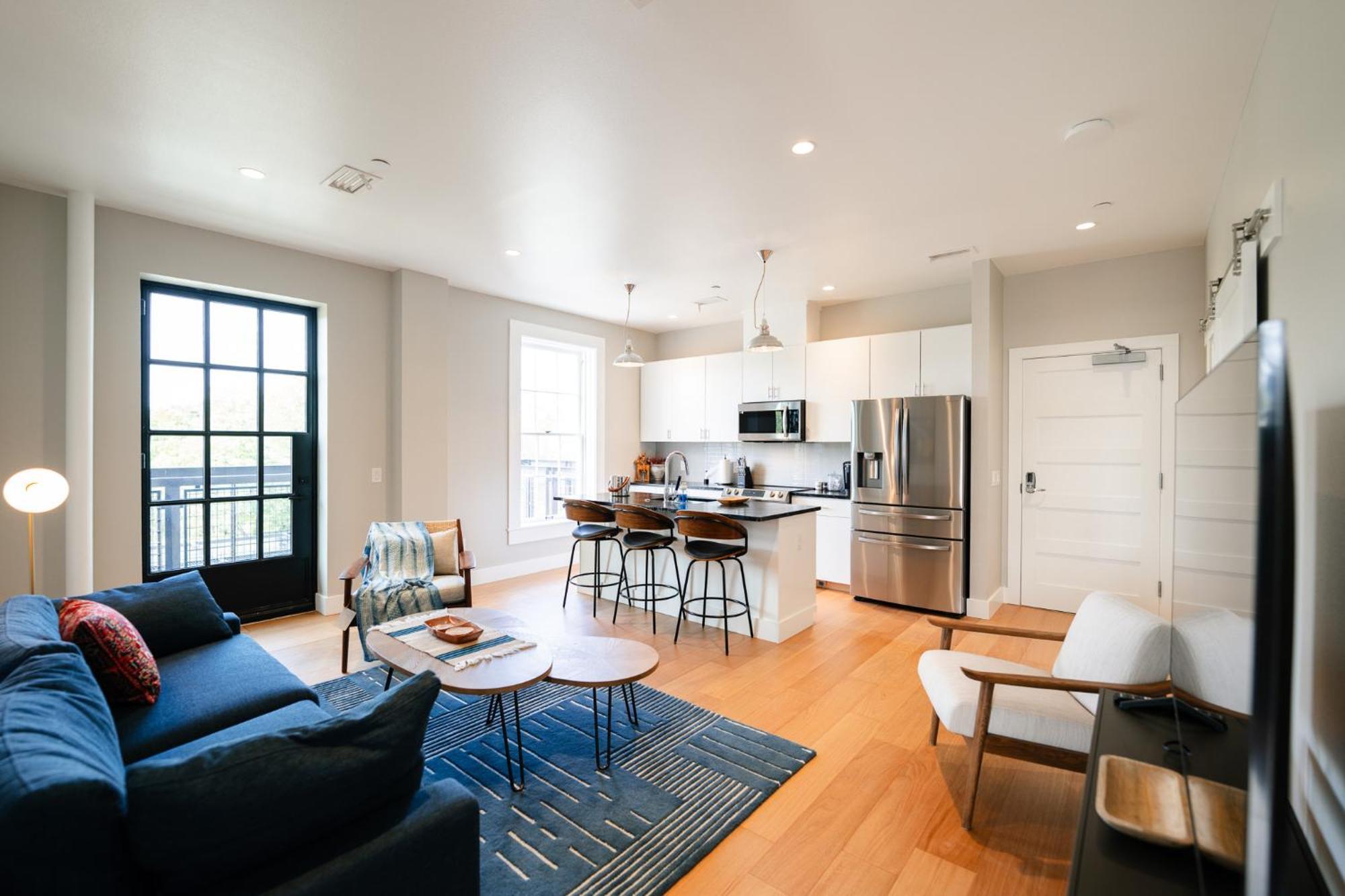 Martindale Western 1924 Luxury Lofts מראה חיצוני תמונה